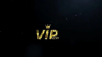 Besos lésbicos con meadas de MILFs checas