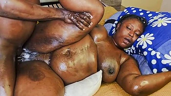 Madrasta fodida na porra grossa negra do enteado