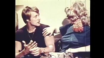 Compilation rétro : MILF suce et baise sauvagement