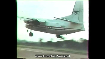 Vintage französischer Hardcore 1979: Estelle & Flora nackt beim Ficken