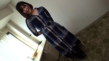 Süßes unschuldiges japanisches Teen-Fotze