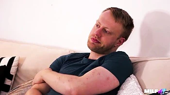 SereneXX milf pornstar chupa y lame pussy sin parar