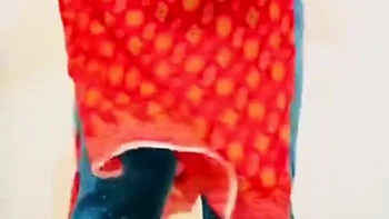 Desi Indian Workout Front Of Stepbrother, Moti Gand Wali Hot Stepsister Ko Sexy Mms