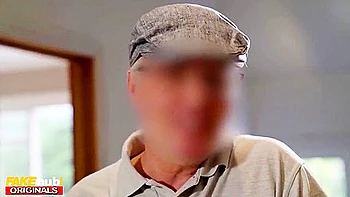 Belle-mère surprend ado avec énorme queue noire