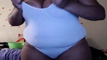 Big-Titted Black Beauty on Webcam