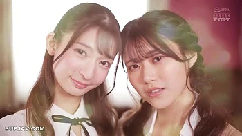 Morenas asiáticas de peitos grandes em sexo grupal louco