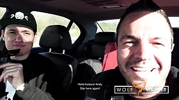 Jessii Van Riva lambendo buceta em foda POV alemã