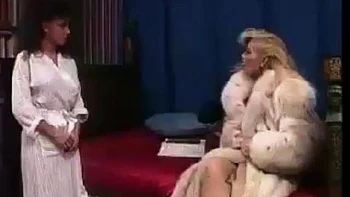 Сумасшедшая винтажная оргия с миссионерской группой