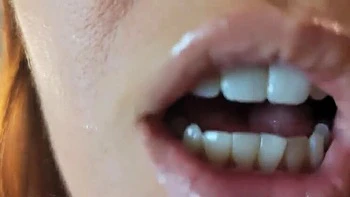 Busty Amateur Annabelle Rogers Plays Solo With Her Big Tits