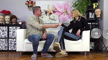 Loira 425 fodida forte de jeans