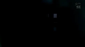 Cocu : elle se fait baiser devant lui