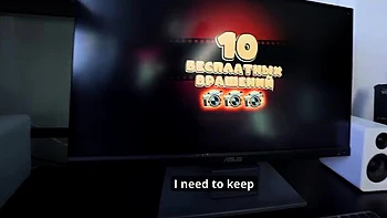 Adolescente russe enculée dur en levrette