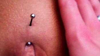 Masturbación lésbica con dedos en POV