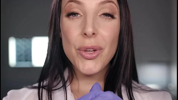 MILF Makes The Wait Worthwhile By Flashing Her Butt Plug