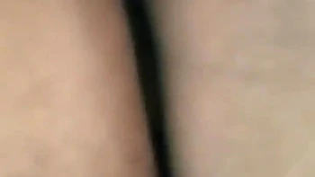 Meine Frau fickt mit riesigem Arsch