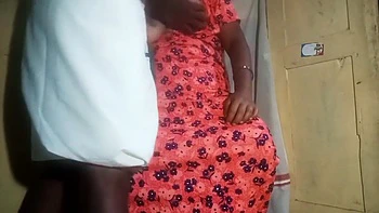 Indisches Desi Paar fickt hart Amateur