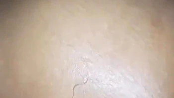 Жена из Шри-Ланки получает анальный трах с двумя игрушками