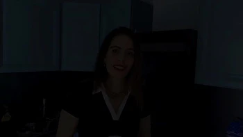 Мамка с тату в белье трахается с полицией