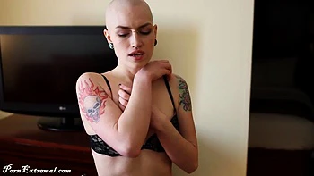 Зрелая сосет горячо с OnlyFans