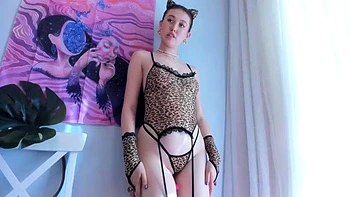 Asiática Sawayamaa se masturba sozinha no Xnxx