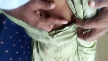 Dhivya india amateur follada casera