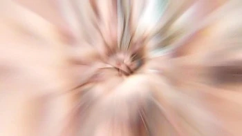 Эвелин Деллэй трахают 4 на 1 с жёстким аналом