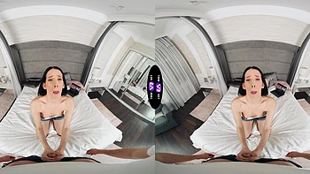 Brünette Jasmine Jayne reitet Schwanz als Cowgirl und Reverse