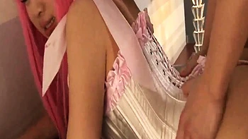 Maki Horiguchi fickt hart im Strumpf-Dreier