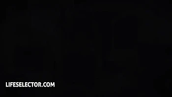 Blonde Milf beim analen Dreierfick