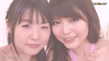 Poligamia do Marcx: Asiáticas peitudas com creampie em grupo