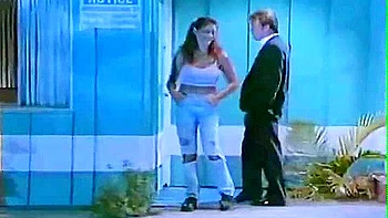 Trío vintage con morena tetona