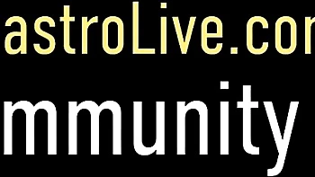 Sara Jay & Angelina Castro fodendo com peitos de silicone