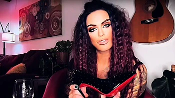 Redhead Milf Masturbates in Lingerie with Toys