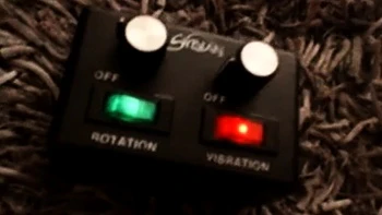 Blonde Amateur Fucks Her Pussy on Sybian Cam