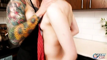 Hot trans babe fucked bareback anal