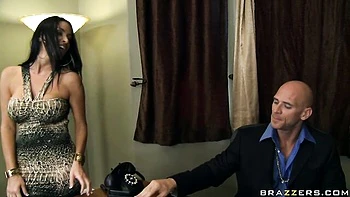 Vanilla Deville's slutty blowjob and doggy with big tits