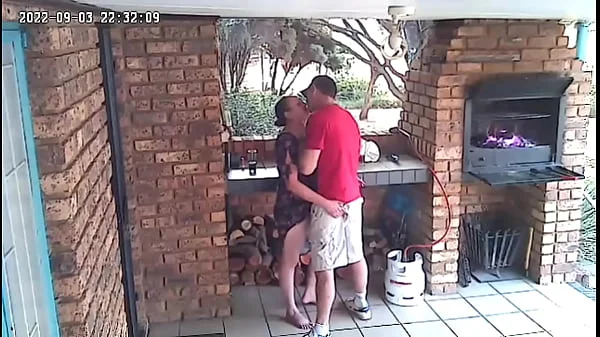 Spy camera : couple caught fucking on the porch of the nature reserve