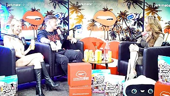 Blonde Babe Richelle Ryan Talks Dirty at 60fps