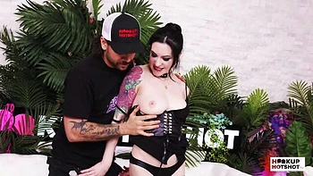 Randy Anna De Ville & Nade Nasty's Rough Anal Blowjob