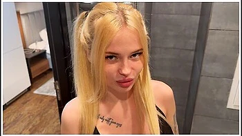 Crazy In Love With My Stepbrother's Big Ass and Tits