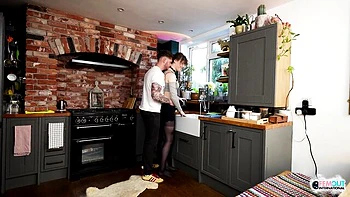 Nerdy brunette tgirl’s hardcore handjob