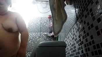 Amateur Asian BBW Babes Fuck in Bar & Bathroom