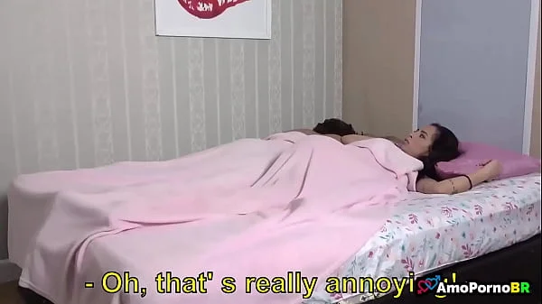 Novinha provoca sua outra namorada e ela da troca que merece