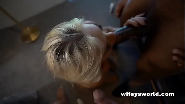 Horny Wifey Gets Pounded in BBC 3way Massive Creampie Cumshot