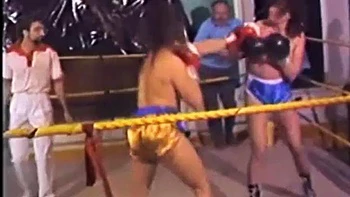 Topless Boxing Fight: Big Tits Fetish Vintage