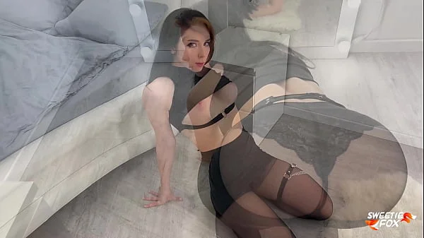 Horny brunette loves to look in the mirror as she gets fucked