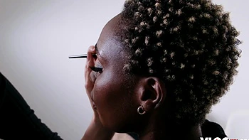 Busty Ebony Zaawaadi Sex Desires Fulfilled