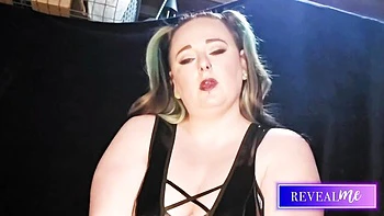 Enchanting chippie's webcam porn