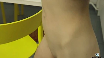 Sweet Diamonnd's posing scene