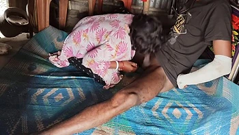 Ghar Per Housewife Ki Chudai Ki